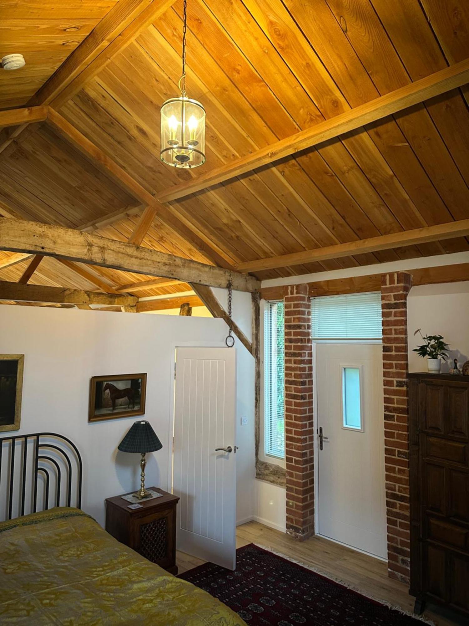 The Barn Villa Romsey Exterior photo